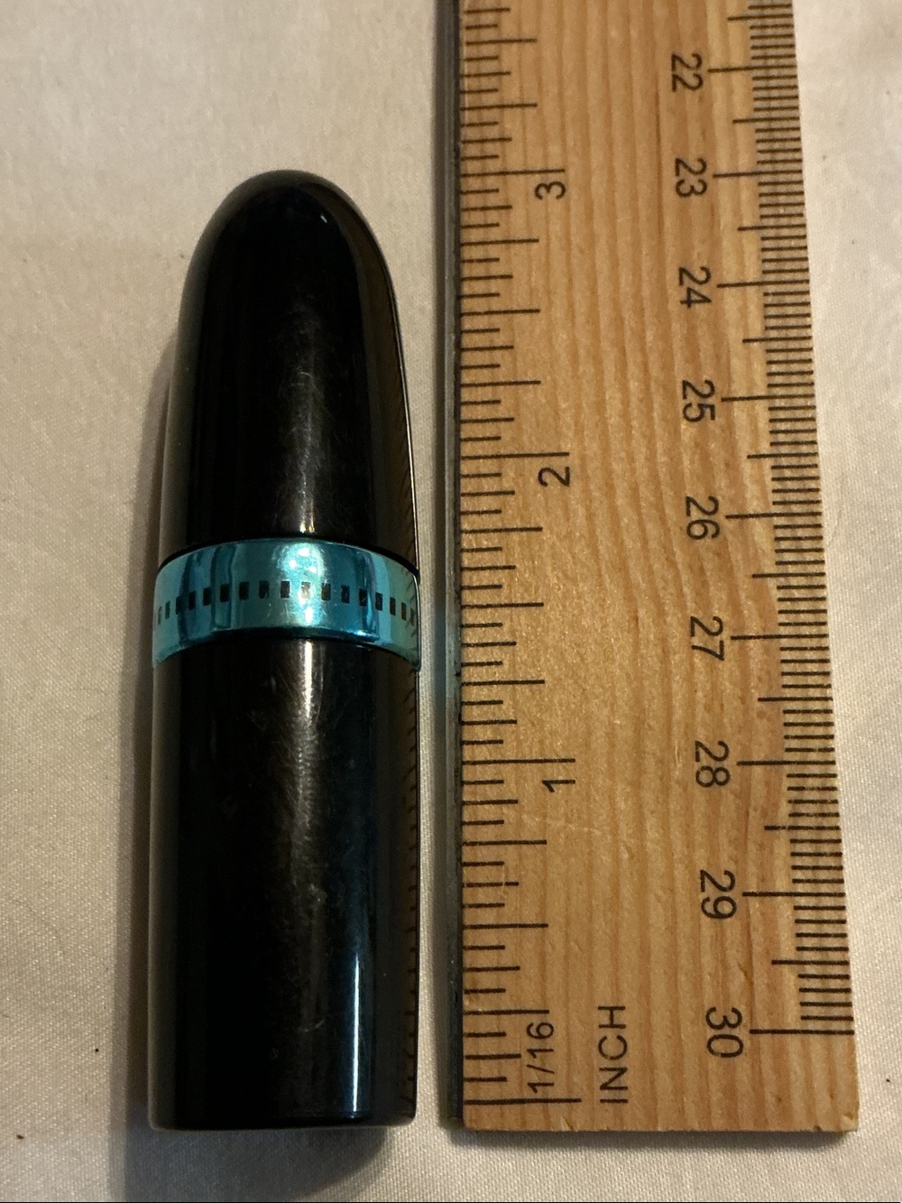 NEW Sassaby Neutral Beige Lipstick — Pina Co-Lotsa Retired Rare - Picture 3 of 5